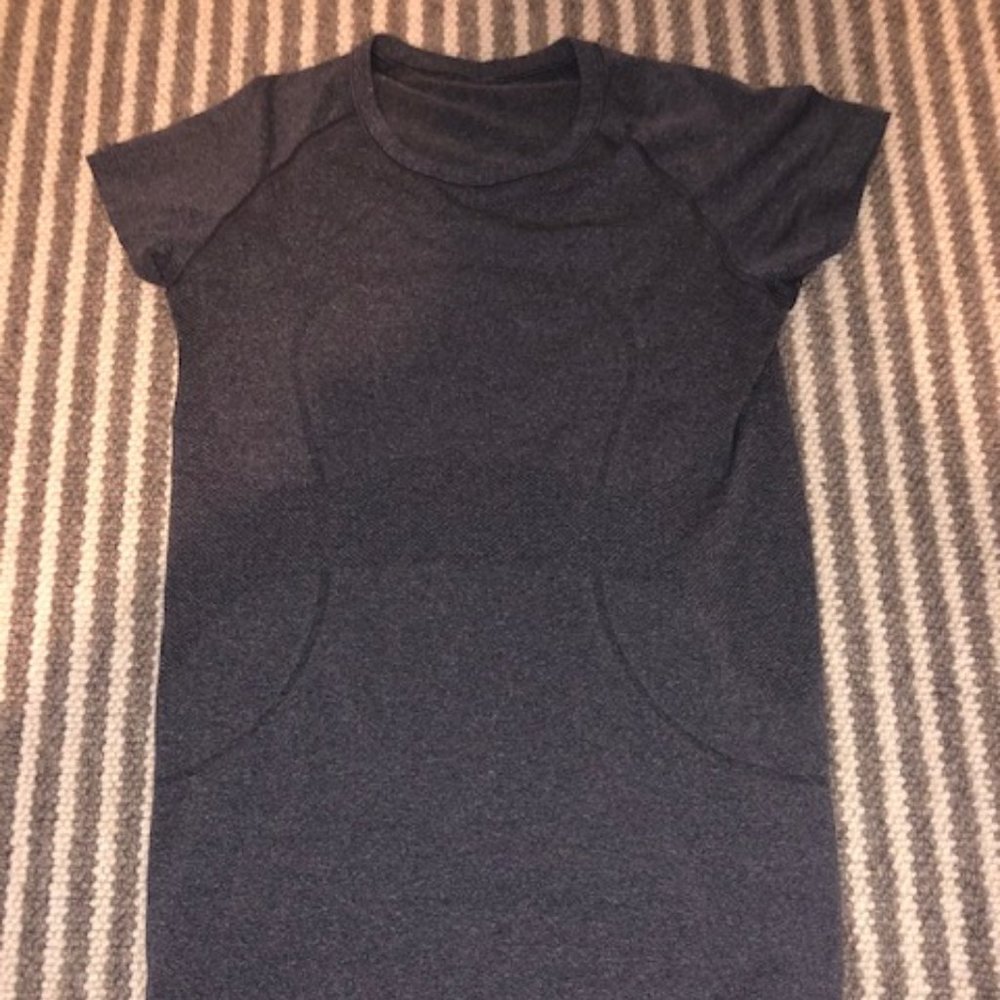 Lululemon Swiftly Tech Short Sleeve
